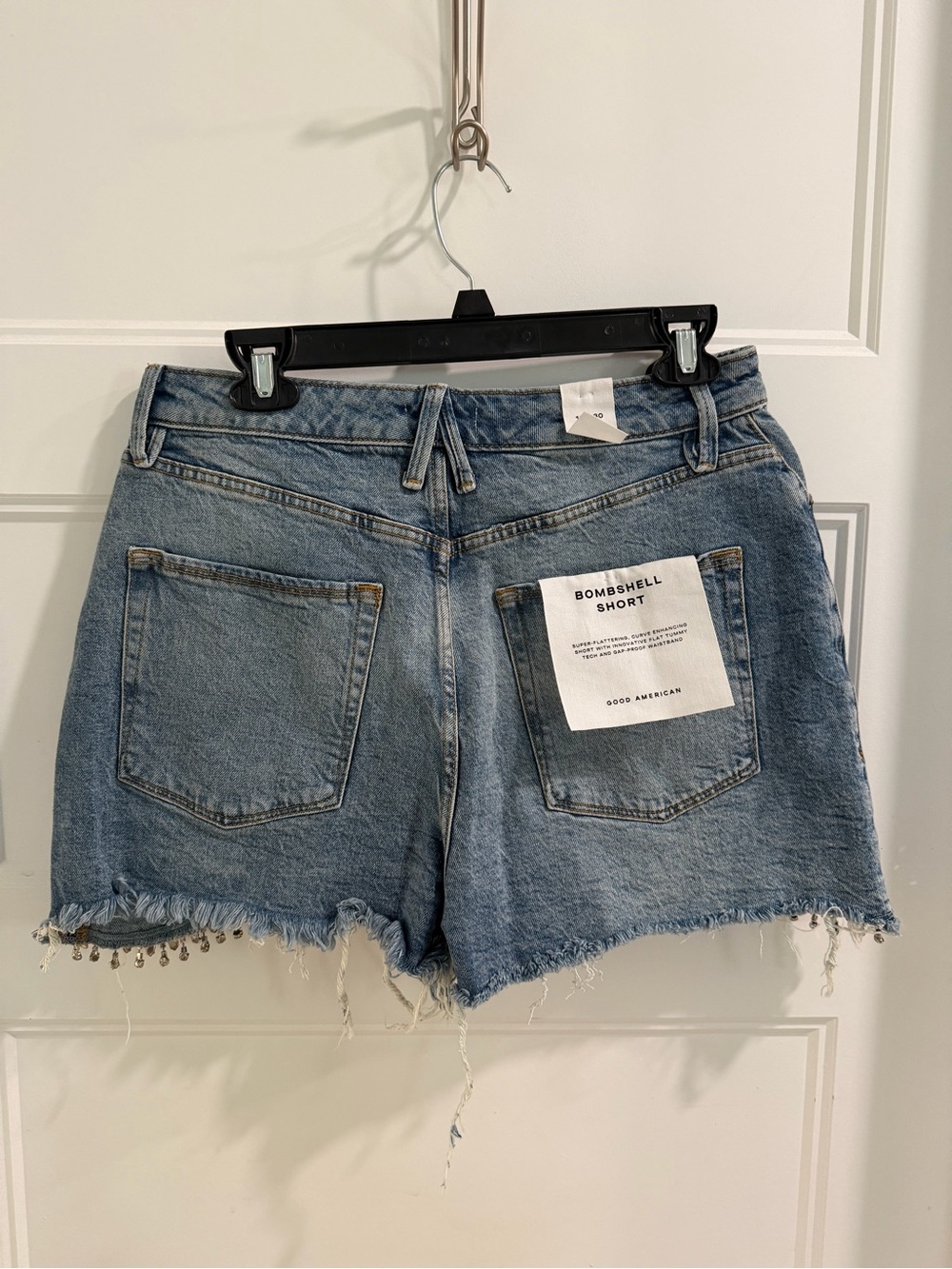NWT Good American-sz 30-Blue Distressed Denim Shorts with Beautiful Rhinestones! - Picture 7 of 8